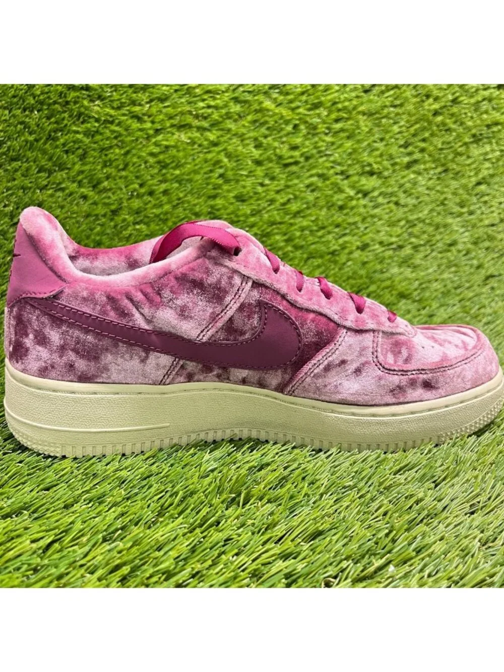 Nike Air Force 1 LV8 GS Tea Berry Purple Girls Size 6.5Y Athletic Shoes Sneakers